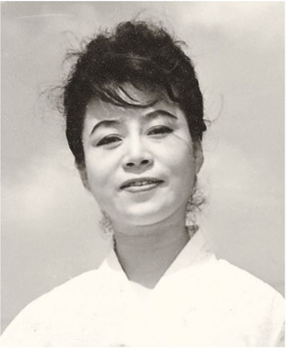 Hahn Moo-Sook 1918-1993