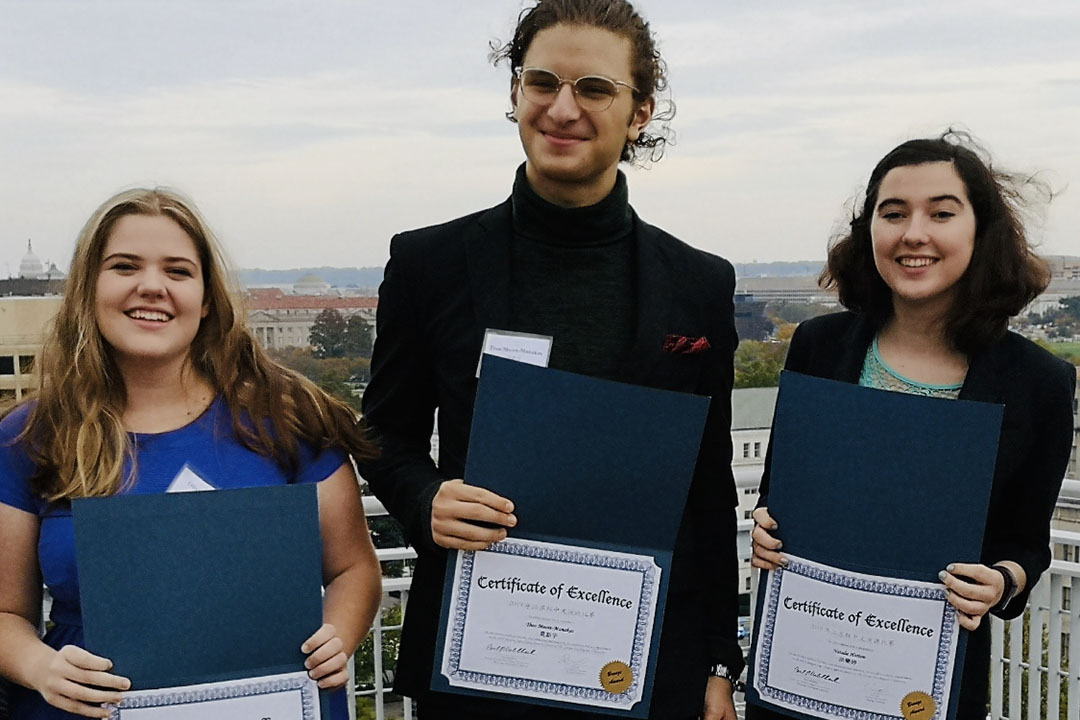 2019 Jiangsu Cup winners Olivia G. Saunders, Theo Moore-Manakas and Natalie Horton