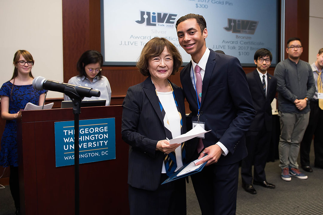 Winning speaker and faculty member at J.LIVE 2017