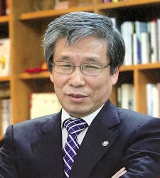 Dr. Kim